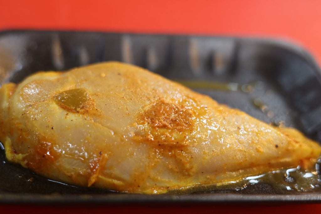 Chicken Breast Achaar 
 صدر دجاج اجار